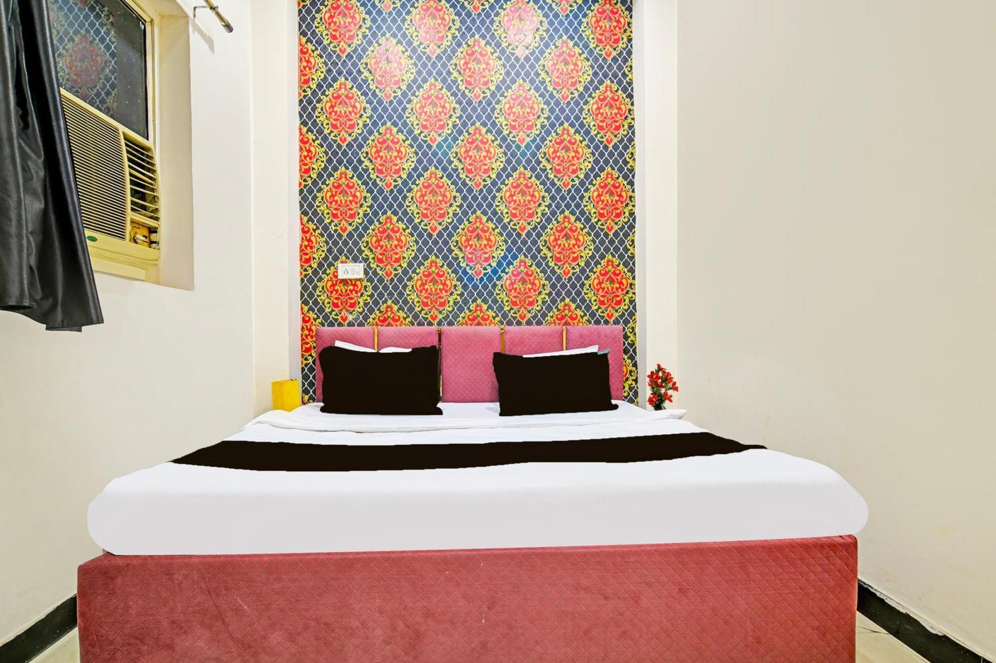 Super Hotel O Hanuman Naka Ujjain Formerly Krishna Palace מראה חיצוני תמונה