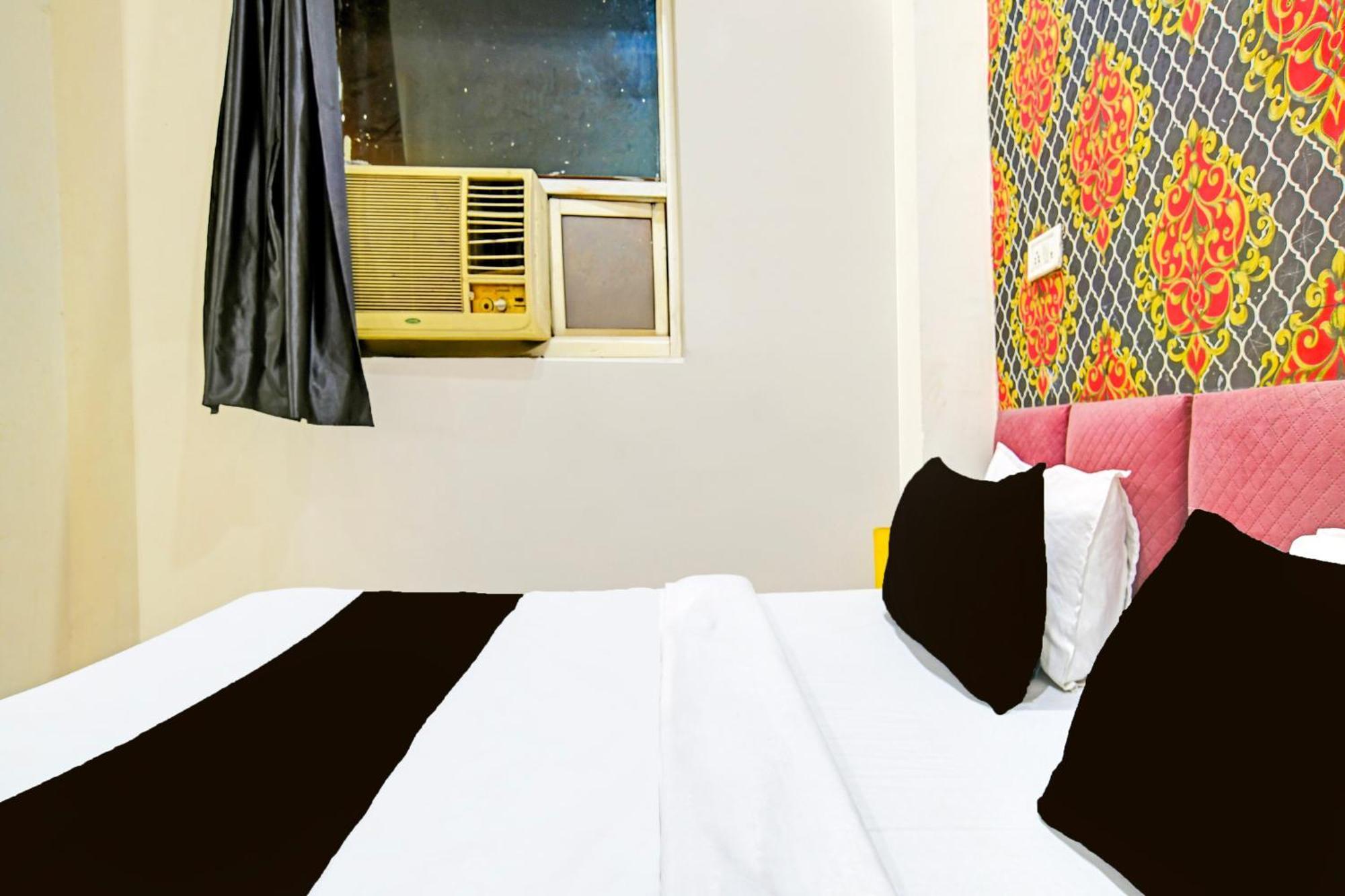 Super Hotel O Hanuman Naka Ujjain Formerly Krishna Palace מראה חיצוני תמונה