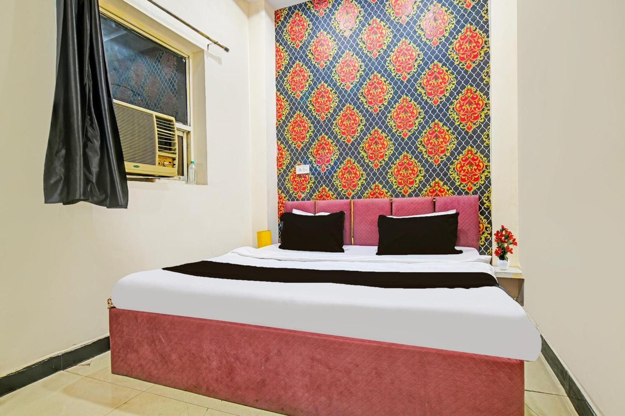 Super Hotel O Hanuman Naka Ujjain Formerly Krishna Palace מראה חיצוני תמונה