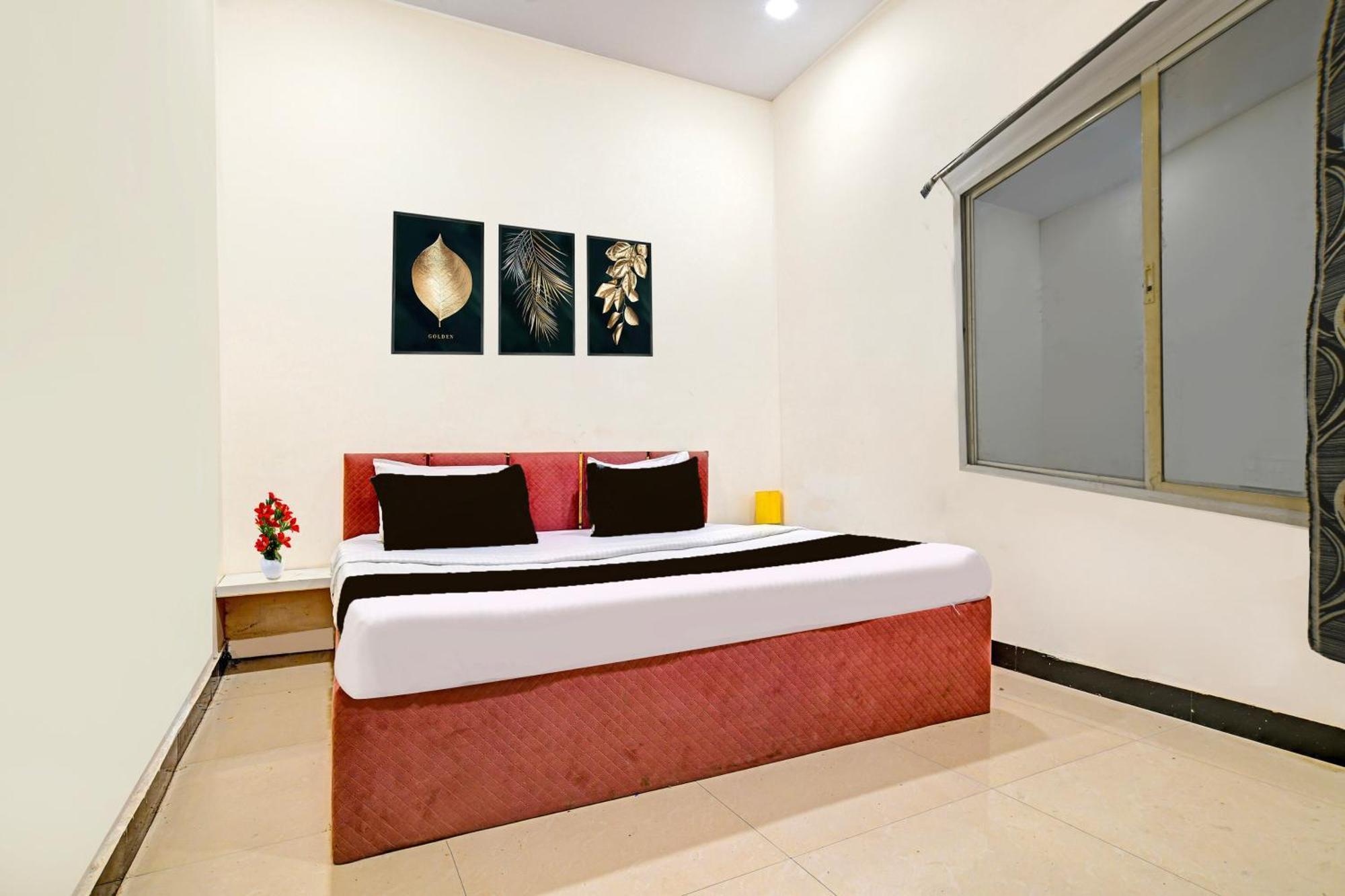 Super Hotel O Hanuman Naka Ujjain Formerly Krishna Palace מראה חיצוני תמונה